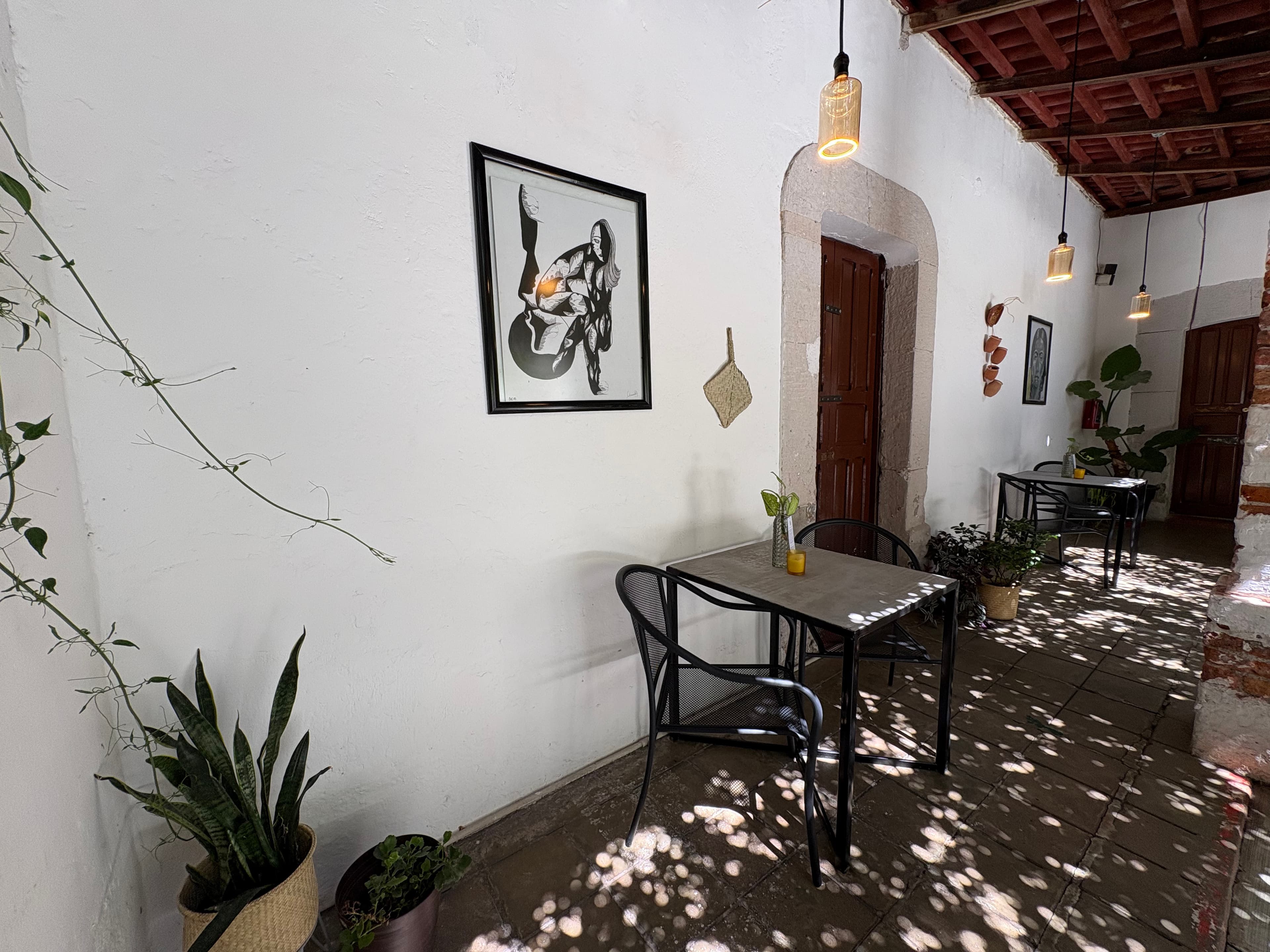 El patio de Casa Aquiles